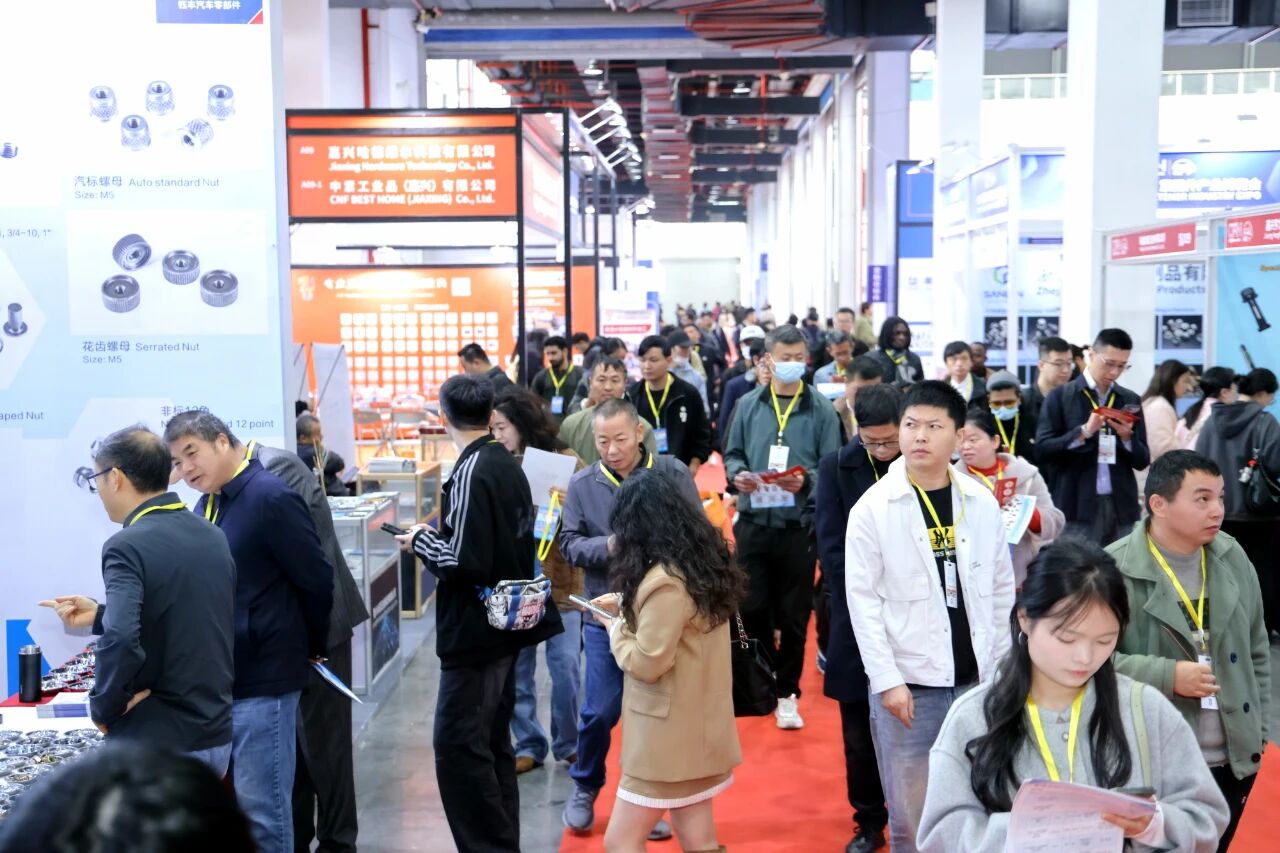 फास्टनरों को खरीदते समय होने वाले नुकसान से बचें! एओकेई आपको सिखाता है कि आपको वास्तव में क्या चाहिए