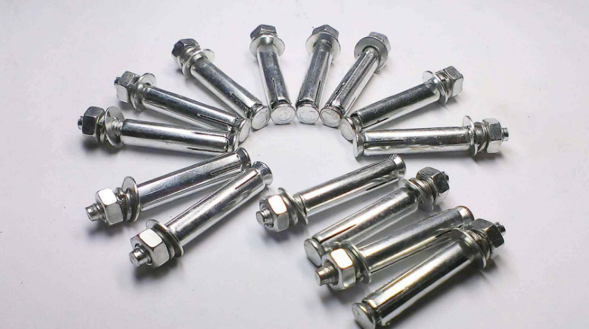 एक्सपेंशन बोल्ट को स्थापित करने और हटाने के लिए पूरी गाइड