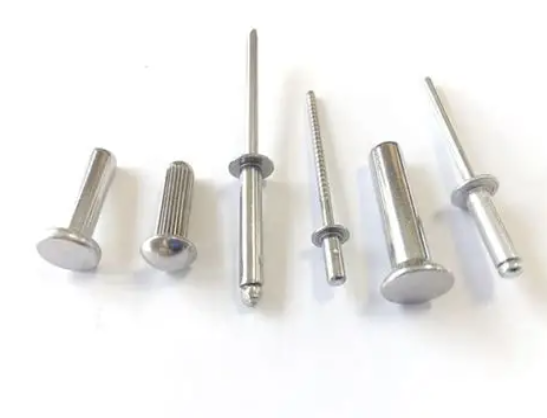 सही रिवेट्स कैसे चुनें